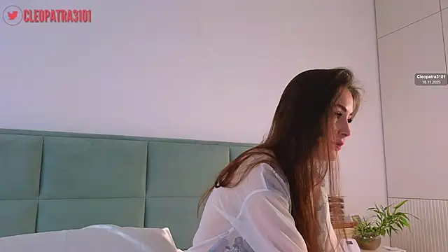 Snapshot of Cleopatra3101 chatting on 11-18-25, 09:47 Cleopatra3101 online show from 11-18-25, 09:47