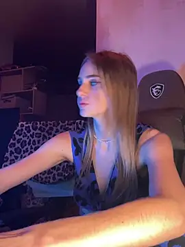 GraceTorrez online show from 01-24-25, 04:17