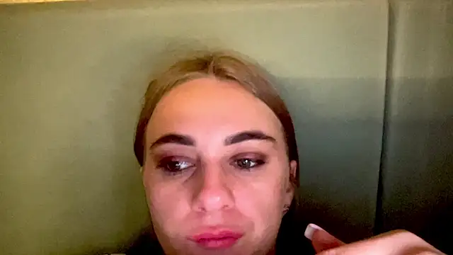 GraceTorrez online show from 10-22-25, 07:02