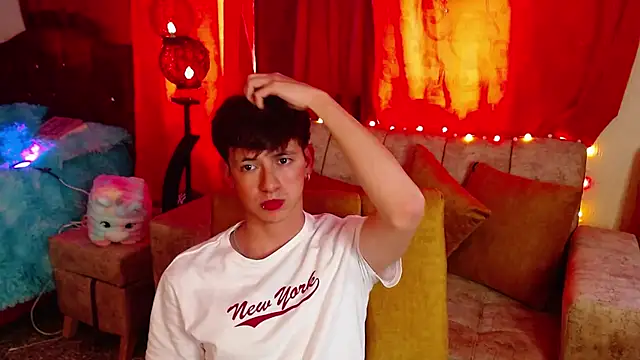 GabyThoms online show from 01-15-25, 09:41