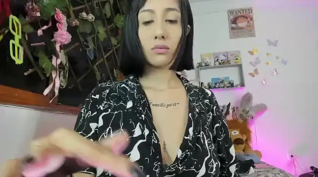 LunaDeCristall online show from 02-22-25, 11:02