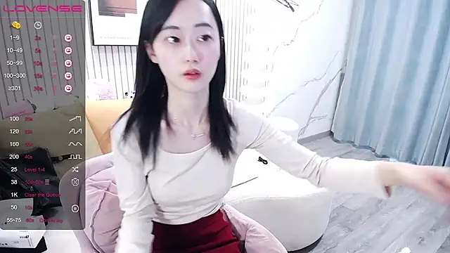 Snapshot of Destin_ chatting on 09-20-25, 04:13 Destin  online show from 09-20-25, 04:13