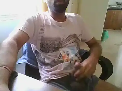 Snapshot of 17Prat1998 chatting on 03-08-25, 02:55 17Prat1998 online show from 03-08-25, 02:55