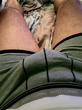 Snapshot of tubfunaske chatting on 10-01-25, 06:14 tubfunaske online show from 10-01-25, 06:14