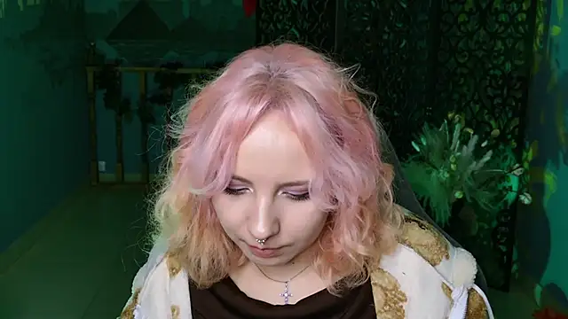 Snapshot of JasmineMilko chatting on 01-19-25, 11:12 JasmineMilko online show from 01-19-25, 11:12