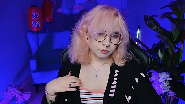 Snapshot of JasmineMilko chatting on 01-21-25, 05:05 JasmineMilko online show from 01-21-25, 05:05