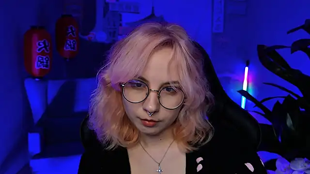 Snapshot of JasmineMilko chatting on 01-21-25, 08:08 JasmineMilko online show from 01-21-25, 08:08