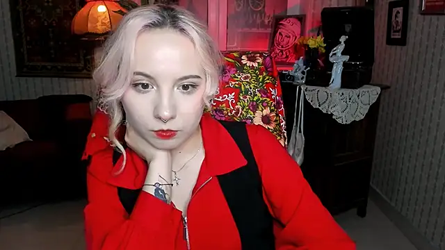 Snapshot of JasmineMilko chatting on 02-26-25, 11:20 JasmineMilko online show from 02-26-25, 11:20