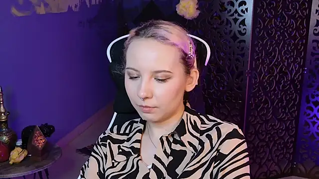 Snapshot of JasmineMilko chatting on 03-16-25, 11:16 JasmineMilko online show from 03-16-25, 11:16