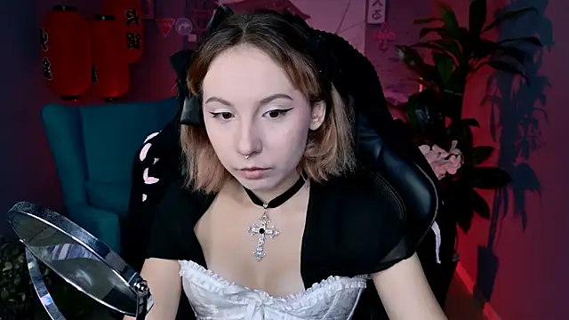 Snapshot of JasmineMilko chatting on 09-27-25, 05:12 JasmineMilko online show from 09-27-25, 05:12