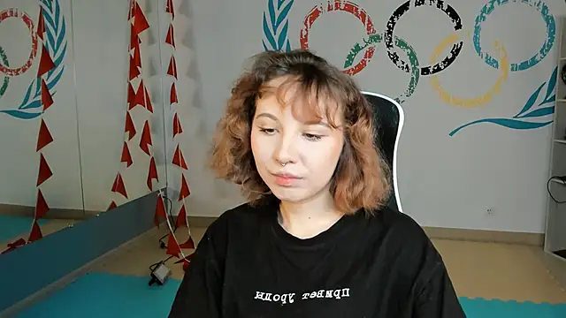 Snapshot of JasmineMilko chatting on 11-03-25, 05:09 JasmineMilko online show from 11-03-25, 05:09