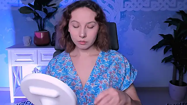 Snapshot of JasmineMilko chatting on 11-17-25, 05:02 JasmineMilko online show from 11-17-25, 05:02