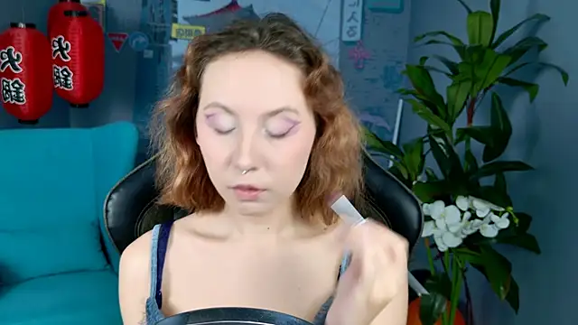 Snapshot of JasmineMilko chatting on 11-18-25, 05:12 JasmineMilko online show from 11-18-25, 05:12