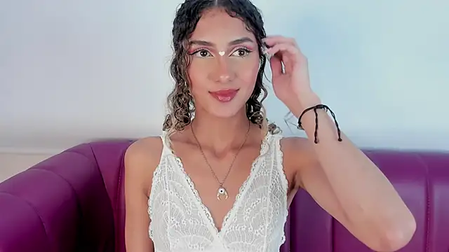 Snapshot of Daddysgirl1_ chatting on 01-19-25, 06:42 Daddysgirl1 online show from 01-19-25, 06:42