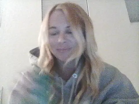 Snapshot of burrkitty chatting on 12-16-25, 05:56 burrkitty online show from 12-16-25, 05:56