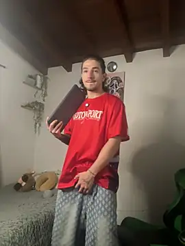 Valentino Xander online show from 02-08-26, 11:41