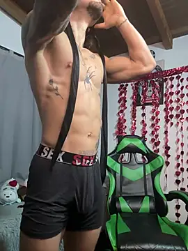 Valentino Xander online show from 02-17-26, 03:36