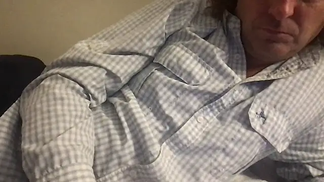 Snapshot of costanza7070 chatting on 02-20-25, 05:23 costanza7070 online show from 02-20-25, 05:23