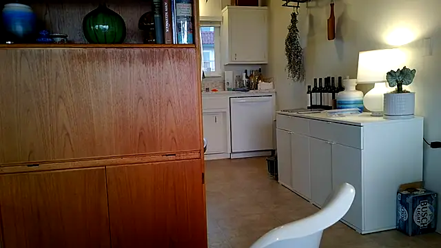 Snapshot of costanza7070 chatting on 02-22-25, 01:33 costanza7070 online show from 02-22-25, 01:33