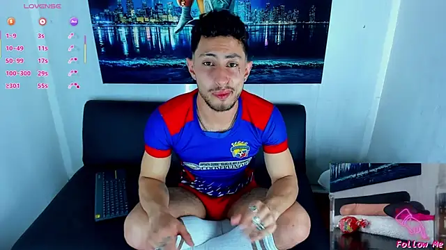 Piggy Eddy online show from 09-08-25, 09:03