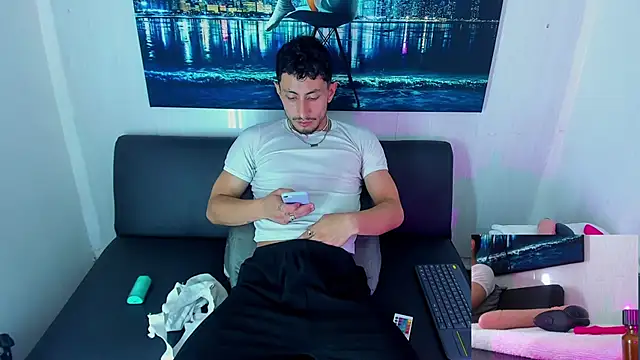 Piggy Eddy online show from 09-19-25, 08:53