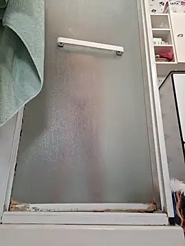 Snapshot of Mara-24 chatting on 12-29-24, 03:03 Mara-24 online show from 12-29-24, 03:03