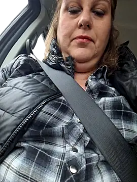 Snapshot of Mara-24 chatting on 03-12-25, 02:56 Mara-24 online show from 03-12-25, 02:56