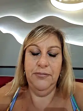 Snapshot of Mara-24 chatting on 09-10-25, 07:25 Mara-24 online show from 09-10-25, 07:25