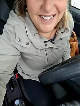 Snapshot of Mara-24 chatting on 10-04-25, 07:17 Mara-24 online show from 10-04-25, 07:17