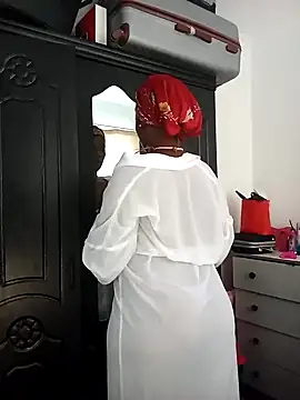 Snapshot of bigbootyboohle chatting on 02-09-25, 09:47 bigbootyboohle online show from 02-09-25, 09:47