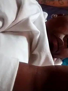 Snapshot of bigbootyboohle chatting on 11-19-25, 06:02 bigbootyboohle online show from 11-19-25, 06:02