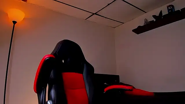 james connor2 online show from 09-08-25, 07:35