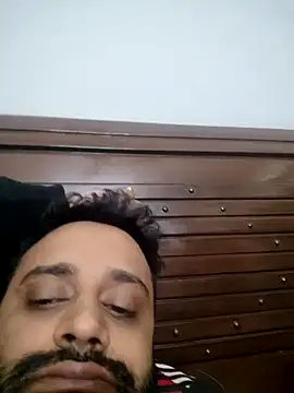 Snapshot of shree7776trrr chatting on 12-21-24, 03:42 shree7776trrr online show from 12-21-24, 03:42