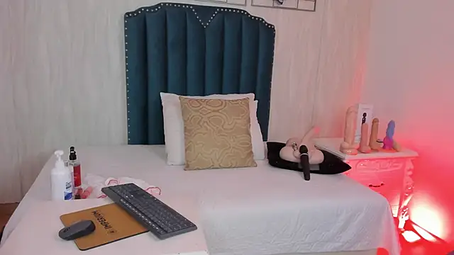 samara warren online show from 09-26-25, 12:09