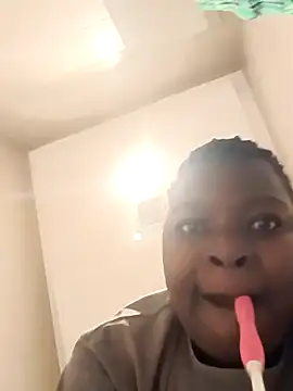 Snapshot of Yours_faithfully1 chatting on 11-02-25, 05:43 Yours faithfully1 online show from 11-02-25, 05:43