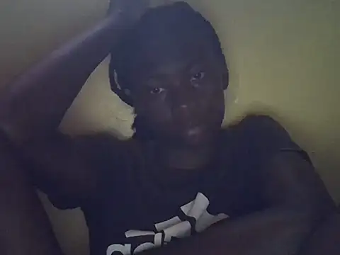 Snapshot of sweety2_ chatting on 03-04-25, 10:46 sweety2 online show from 03-04-25, 10:46