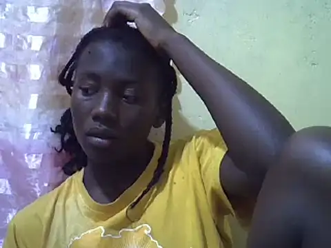 Snapshot of sweety2_ chatting on 03-13-25, 01:29 sweety2 online show from 03-13-25, 01:29