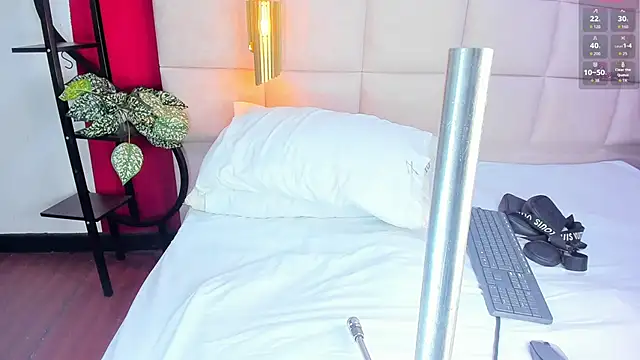 Amberluy online show from 02-23-26, 07:33