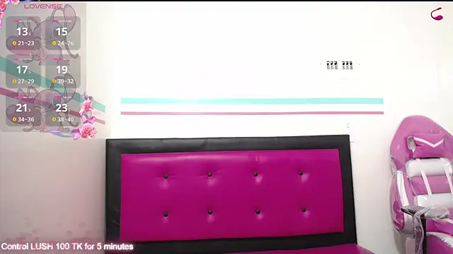 Snapshot of kambelroche chatting on 11-21-25, 11:53 kambelroche online show from 11-21-25, 11:53