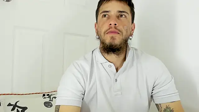 Beard xox online show from 02-26-26, 01:48