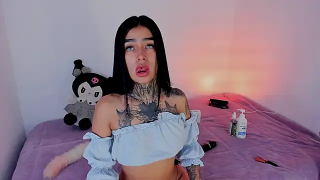 shadowcatt  online show from 12-05-24, 06:44