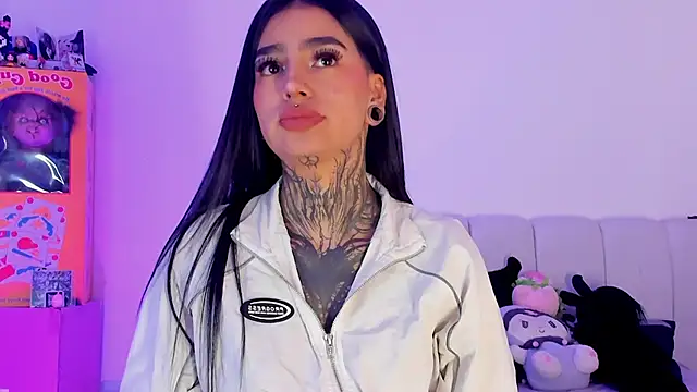 shadowcatt  online show from 02-10-26, 06:01