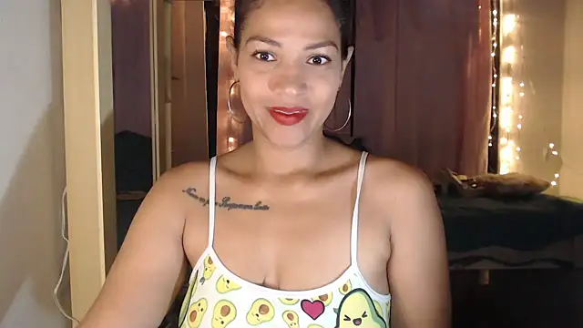 Snapshot of makennaa_ chatting on 09-27-25, 10:31 makennaa  online show from 09-27-25, 10:31