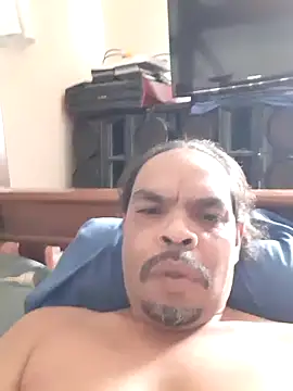 Snapshot of Wazz_Handsome chatting on 02-19-25, 04:12 Wazz Handsome online show from 02-19-25, 04:12