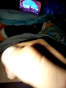 Snapshot of slawlargo01 chatting on 02-04-26, 07:47 slawlargo01 online show from 02-04-26, 07:47