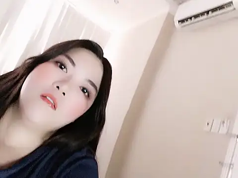 family196 online show from 02-10-26, 03:32