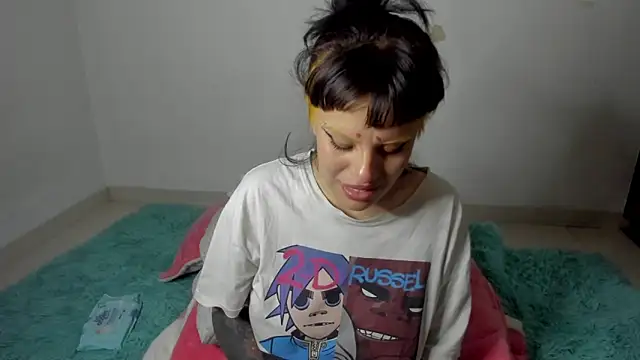 Snapshot of Lucyfx666 chatting on 12-23-24, 09:27 Lucyfx666 online show from 12-23-24, 09:27