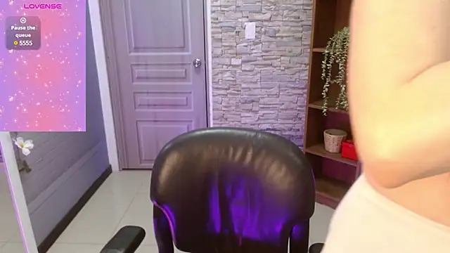 Manuela bela online show from 02-07-25, 11:23