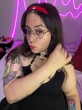 Mizztikaa online show from 01-01-25, 05:01