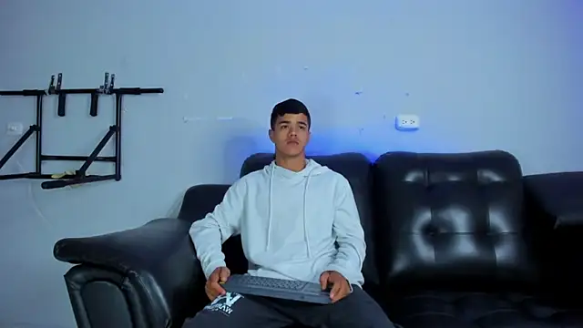 Rob saenz  online show from 01-22-25, 12:38